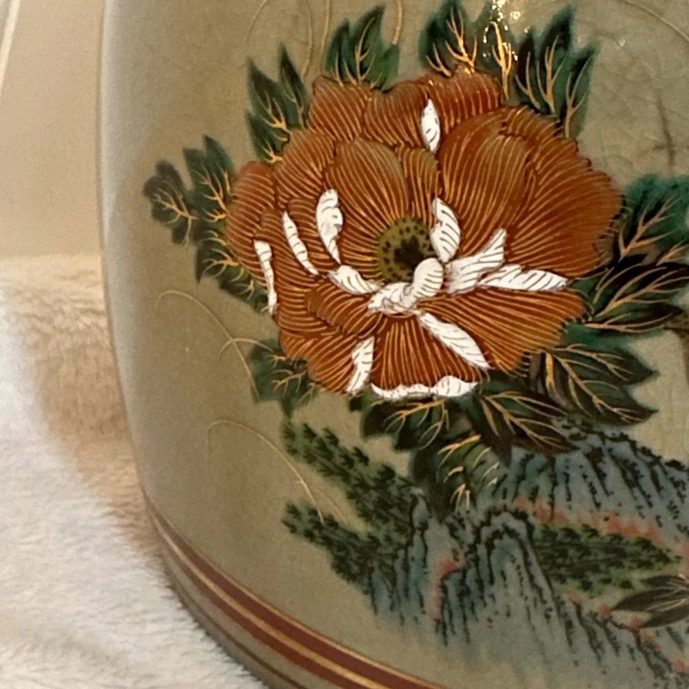 Satsuma Floral Bird Vase Home Decor 8 Green Excellent Crackle Glaze Peony Vntge